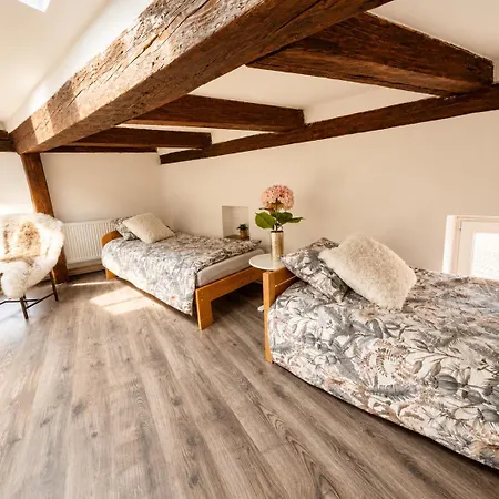Old Town Loft 11 - Cz شقة *